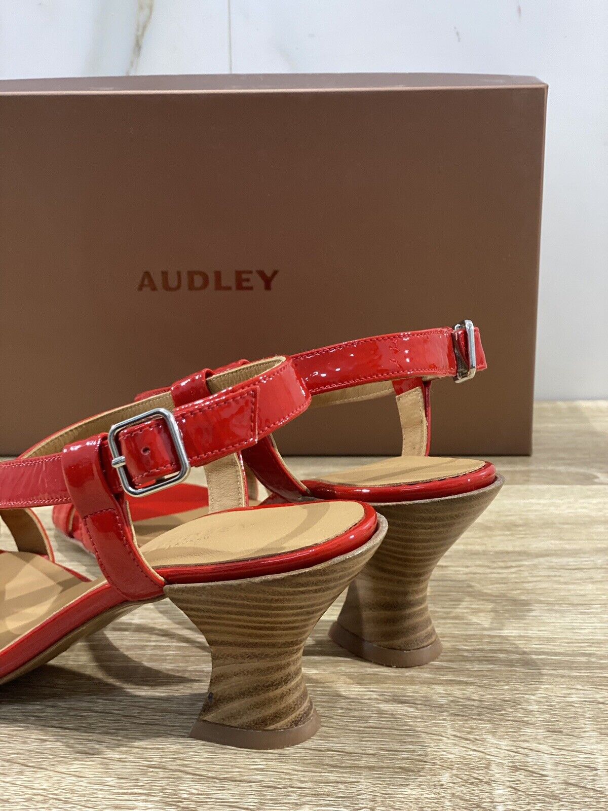 Audley London Sandalo Donna In Pelle Rossa Vernice Con Tacco 35