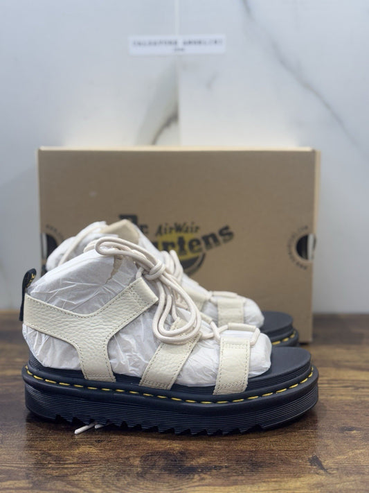 Dr Martens Sandalo Nartilla Pelle Beige  Casual Dr Martens Donna 38