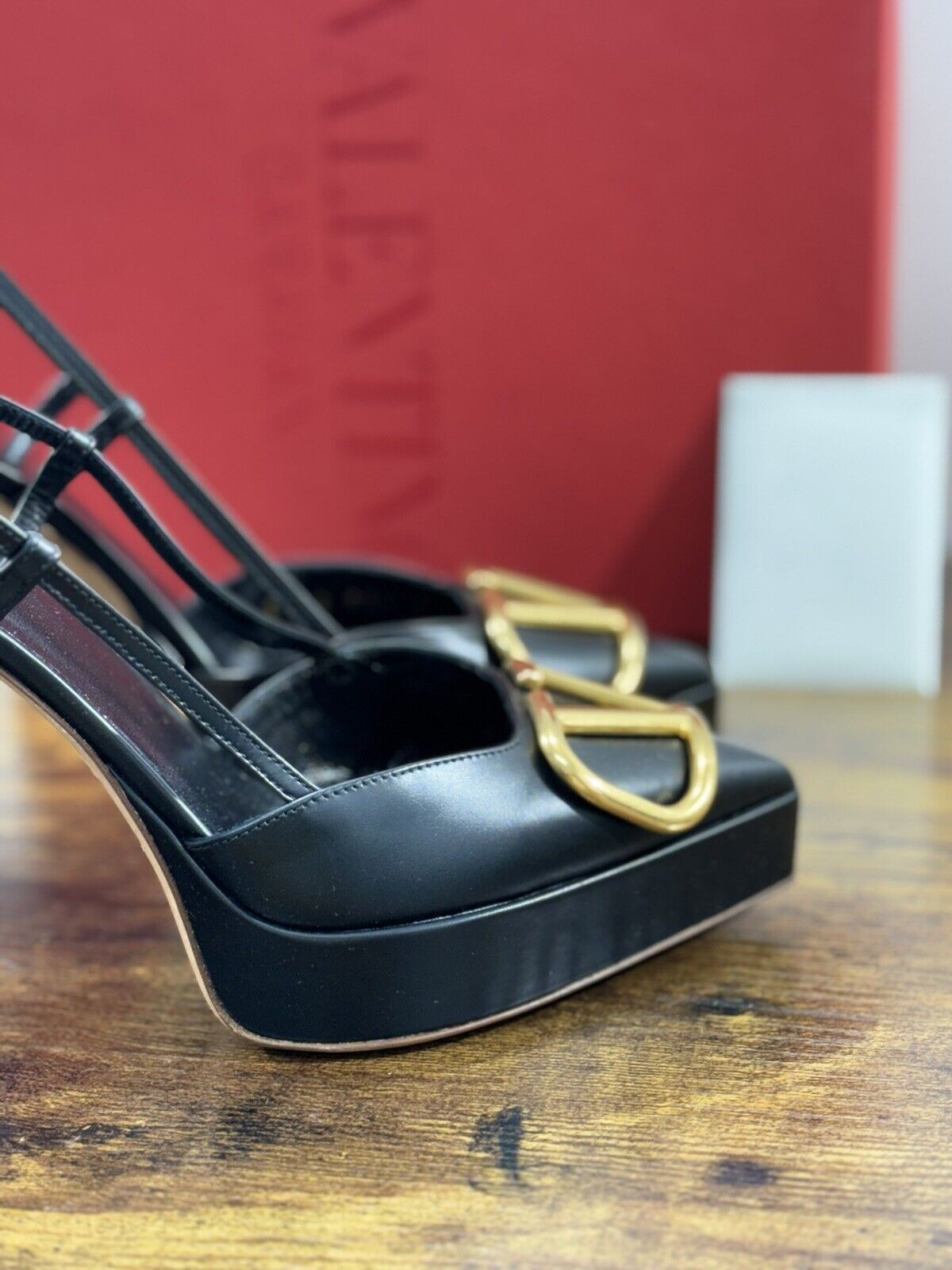 Valentino Garavani Decollete’ Slingback Vlogo Plateau Pelle Nera Luxury 36.5