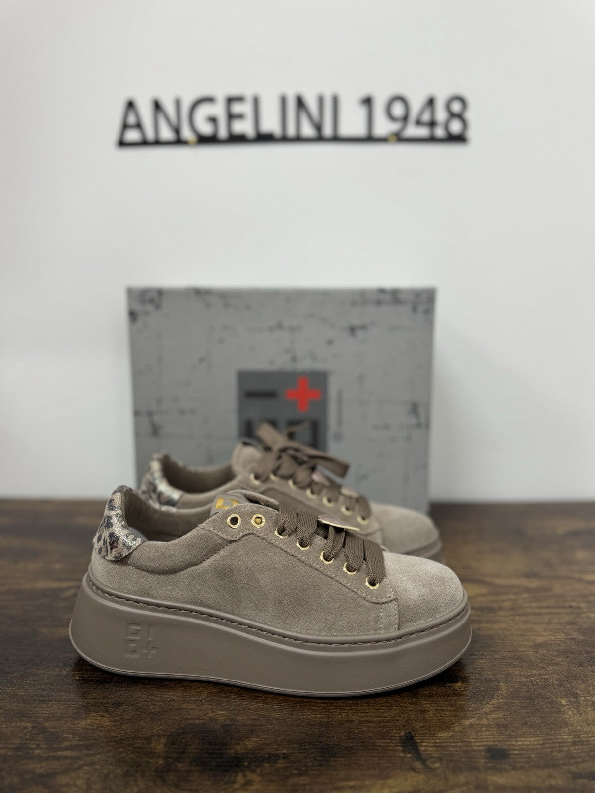 Gio + Sneaker Suede Tortora  Zeppa Extra Light Donna 38