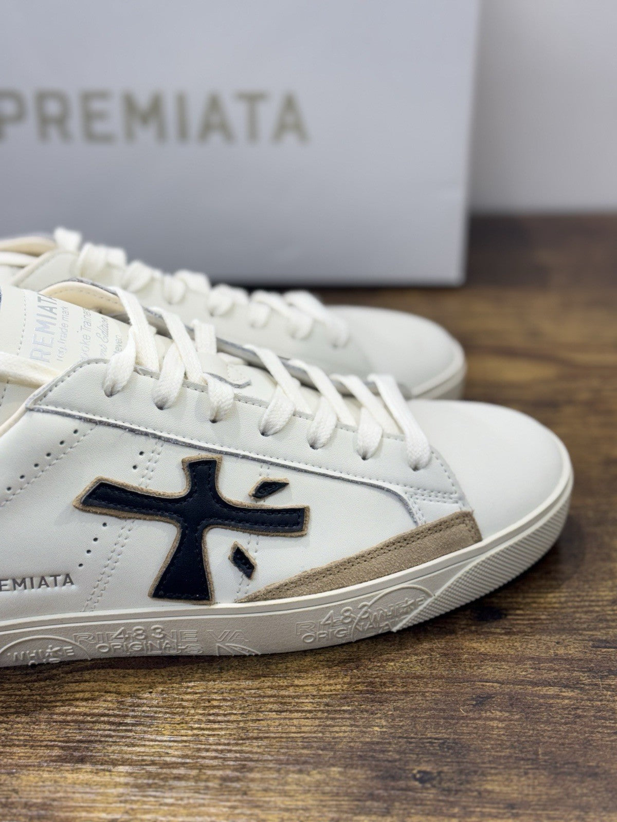 Premiata Steven Sneaker Pelle Bianca Casual Premiata Scarpa Uomo 46