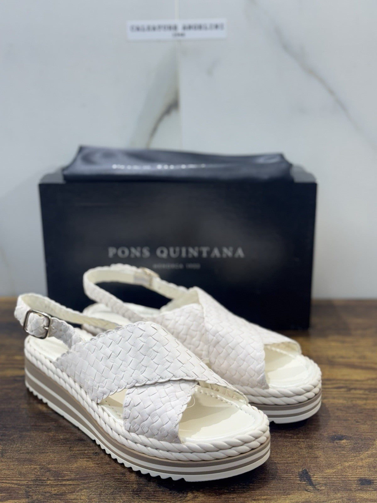 Pons Quintana Sandalo Milan Donna   Pelle Latte   Handmade Con Zeppa 40