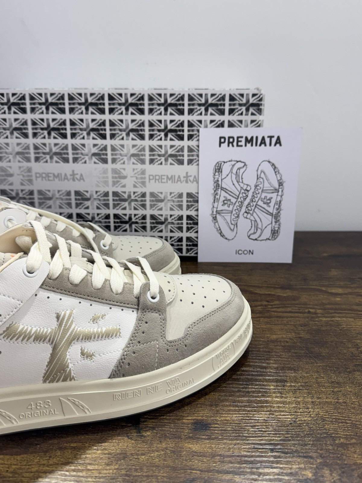 Premiata Quinn     Sneaker Pelle Bianca    Casual Premiata Uomo 40