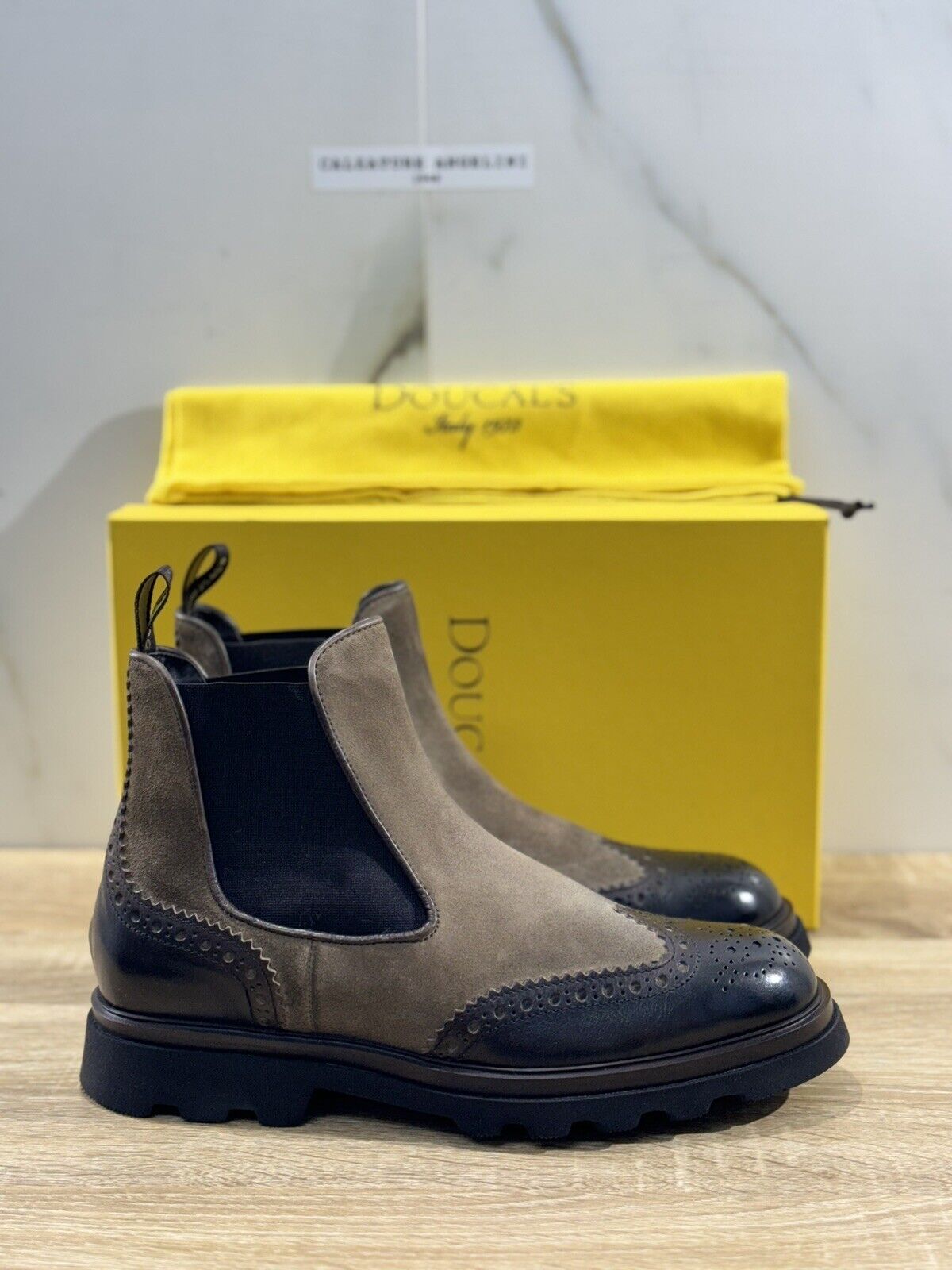 Doucal’s Chelsea Boot   Pelle Cacao       Luxury Men Doucal’s Shoes Boot 42