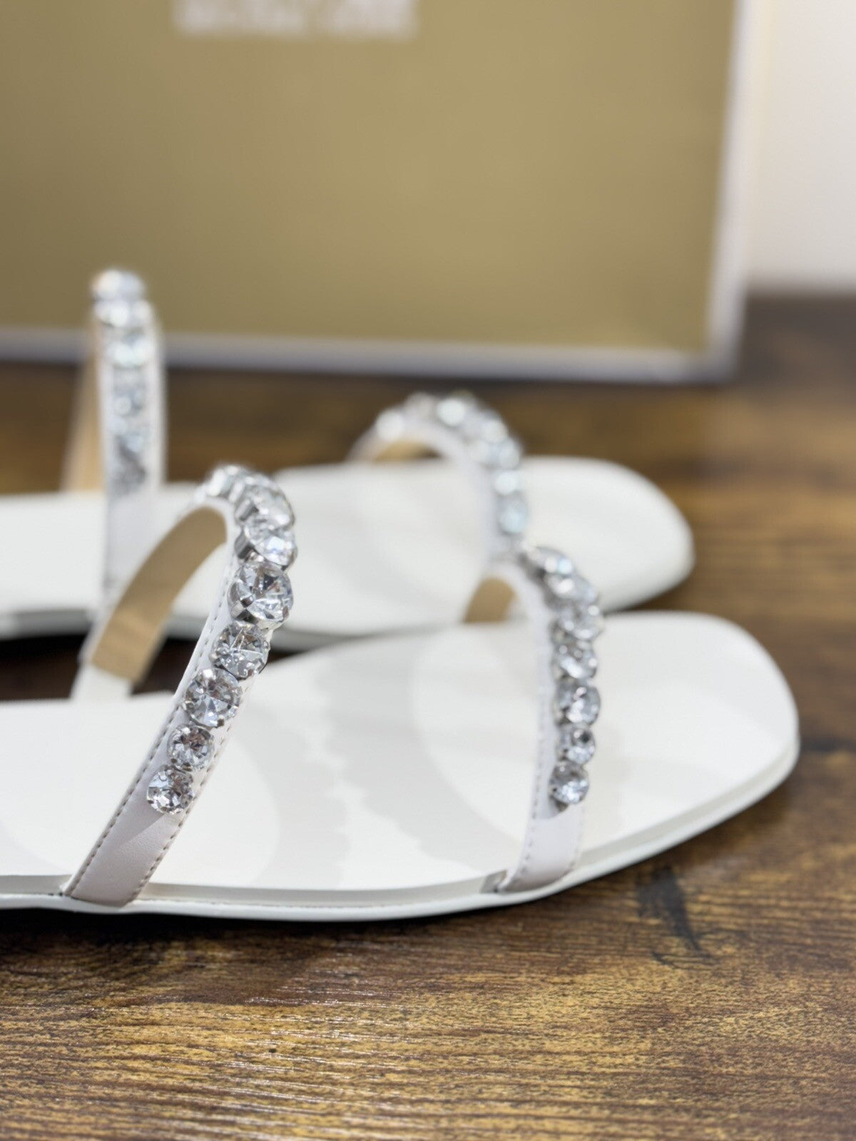Michael Kors Jessa Flat Sandal Pelle Bianco  Casual Sandal 37.5