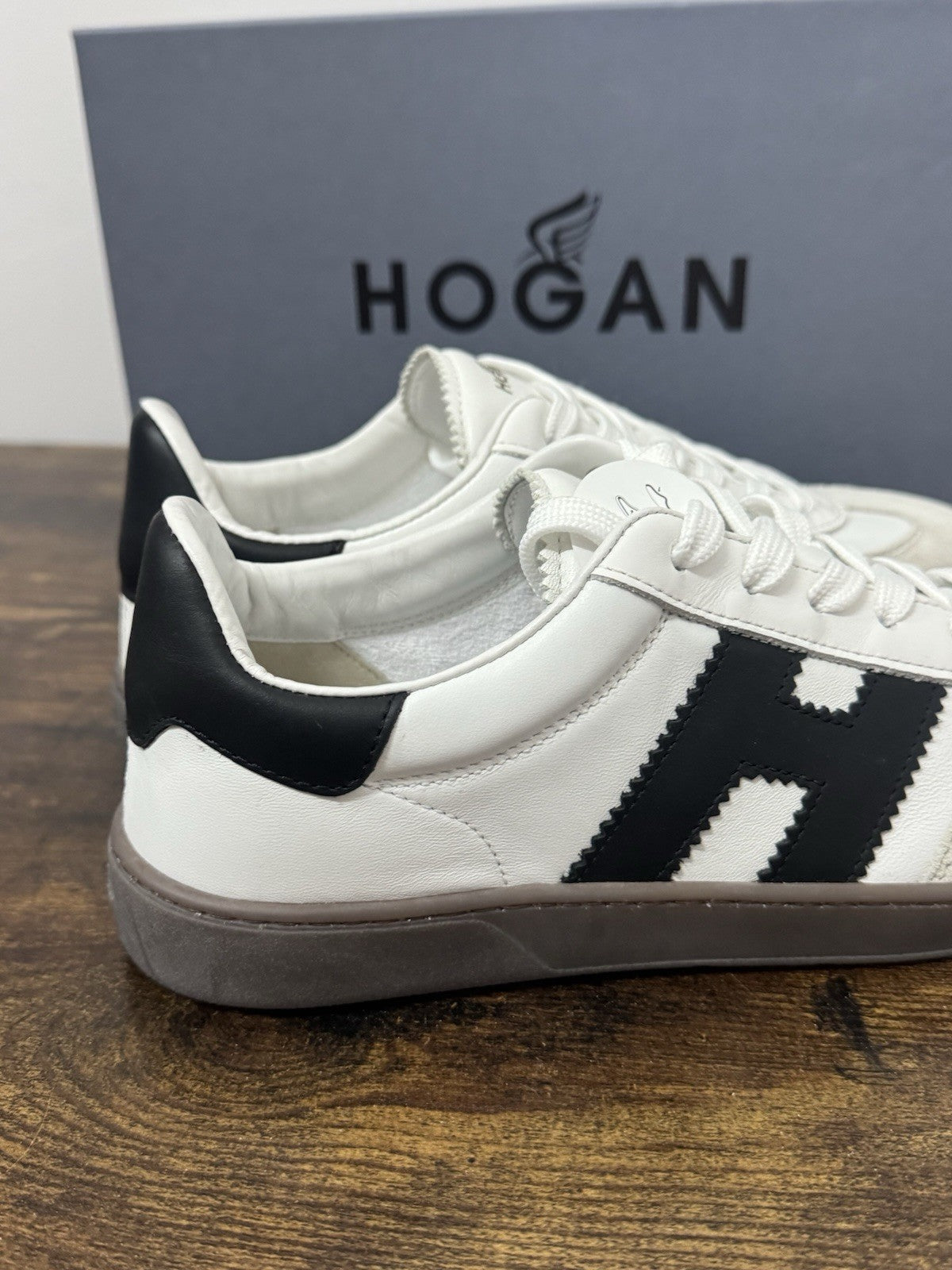 Hogan Cool Sneaker Suede Pelle Bianco Nero    Casual Hogan Scarpa Uomo 40