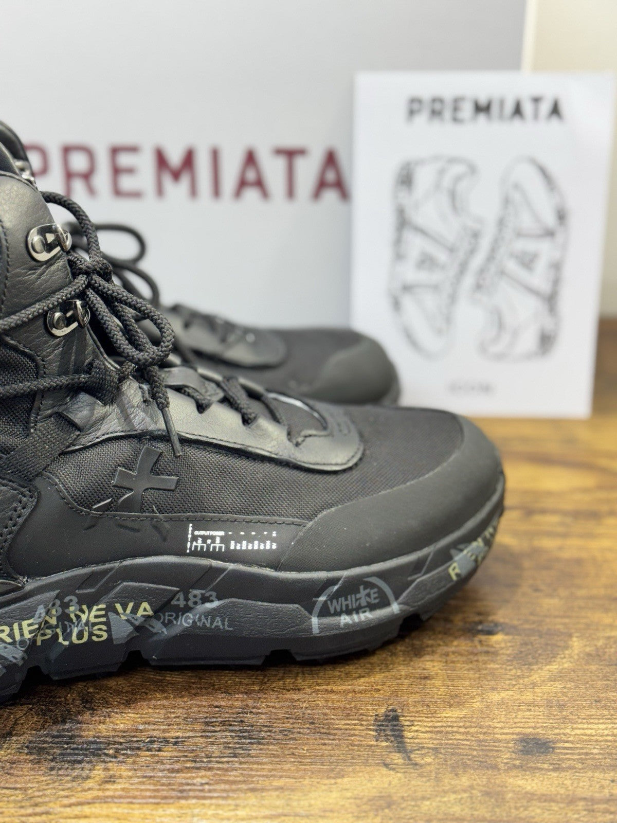 Premiata Sneaker Trivor  439  Vibram Sole Nero   Casual Premiata Scarpa Donna 39