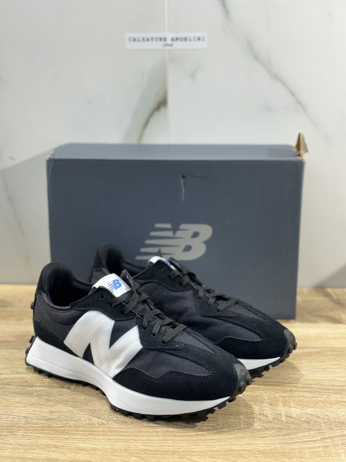 New Balance 327 Uomo Casual New Balance Men Sneaker 44