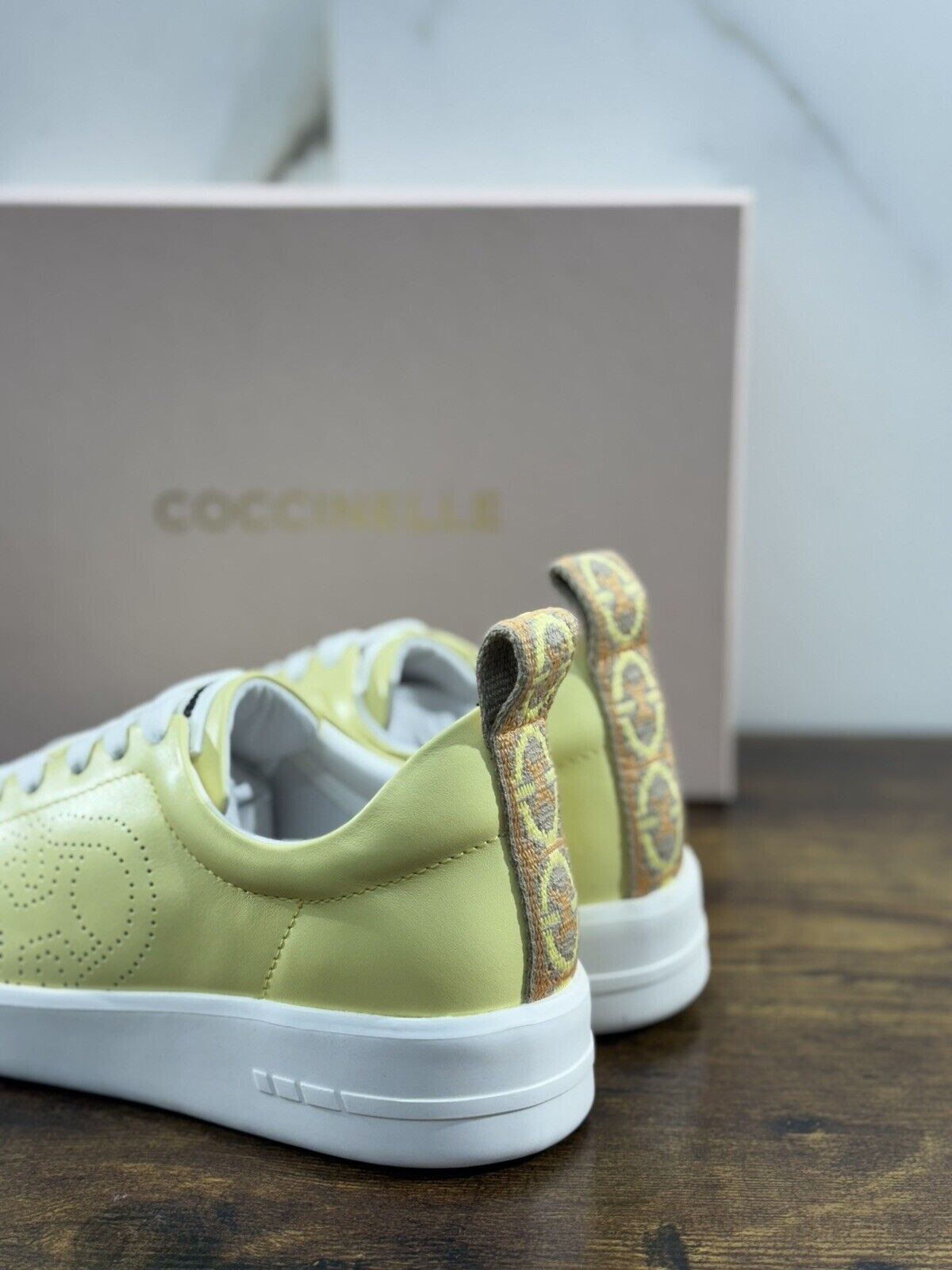 Coccinelle Sneaker  Donna Pelle Lime    Luxury Coccinelle Woman  Casual  40