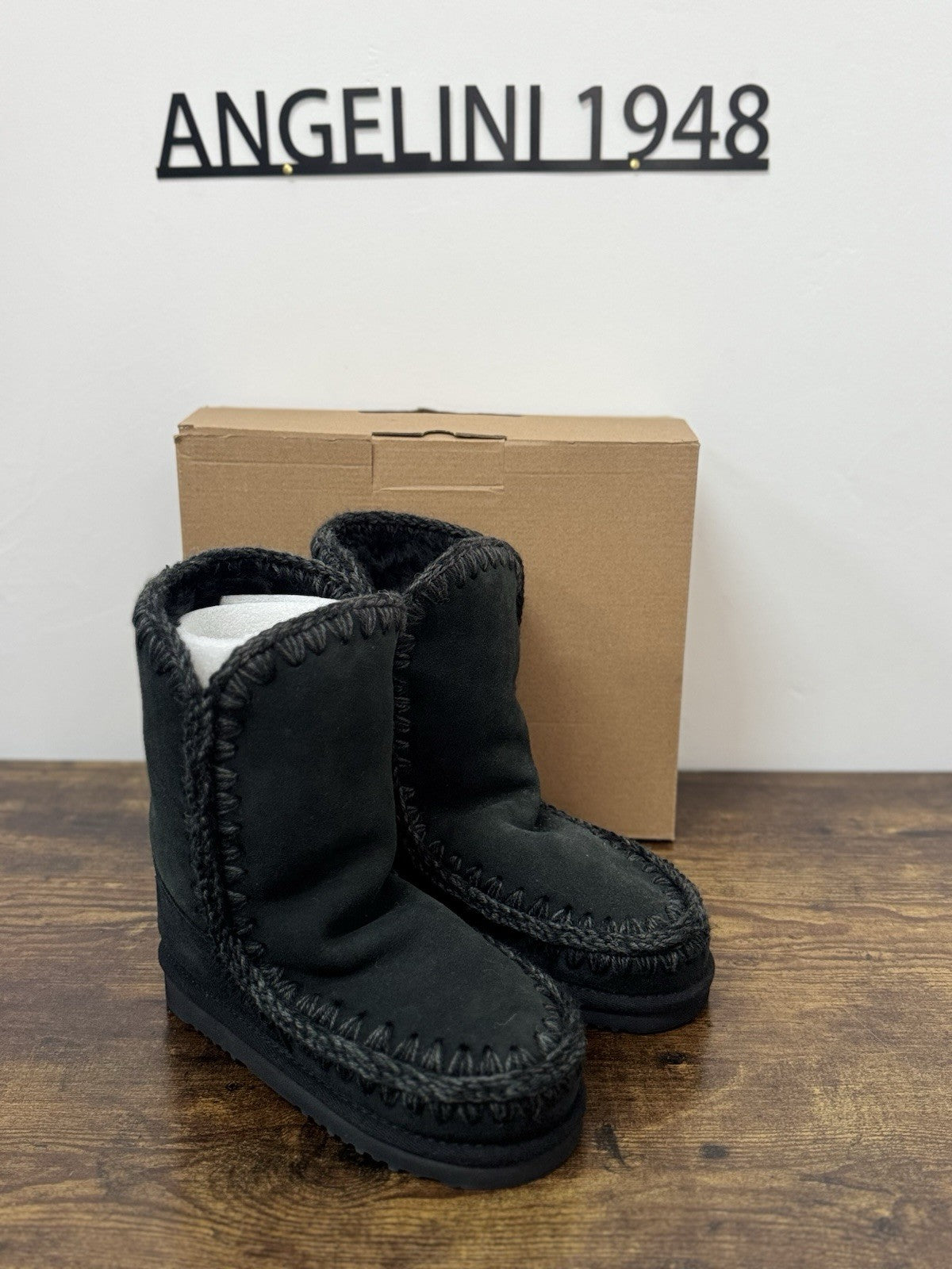 Mou  Eskimo 24 Suede Black  Casual Mou Donna 36