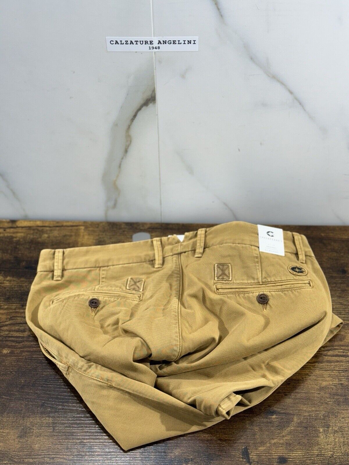 Chesapeake’s Pantalone Uomo Chino Hermann Tabacco 33