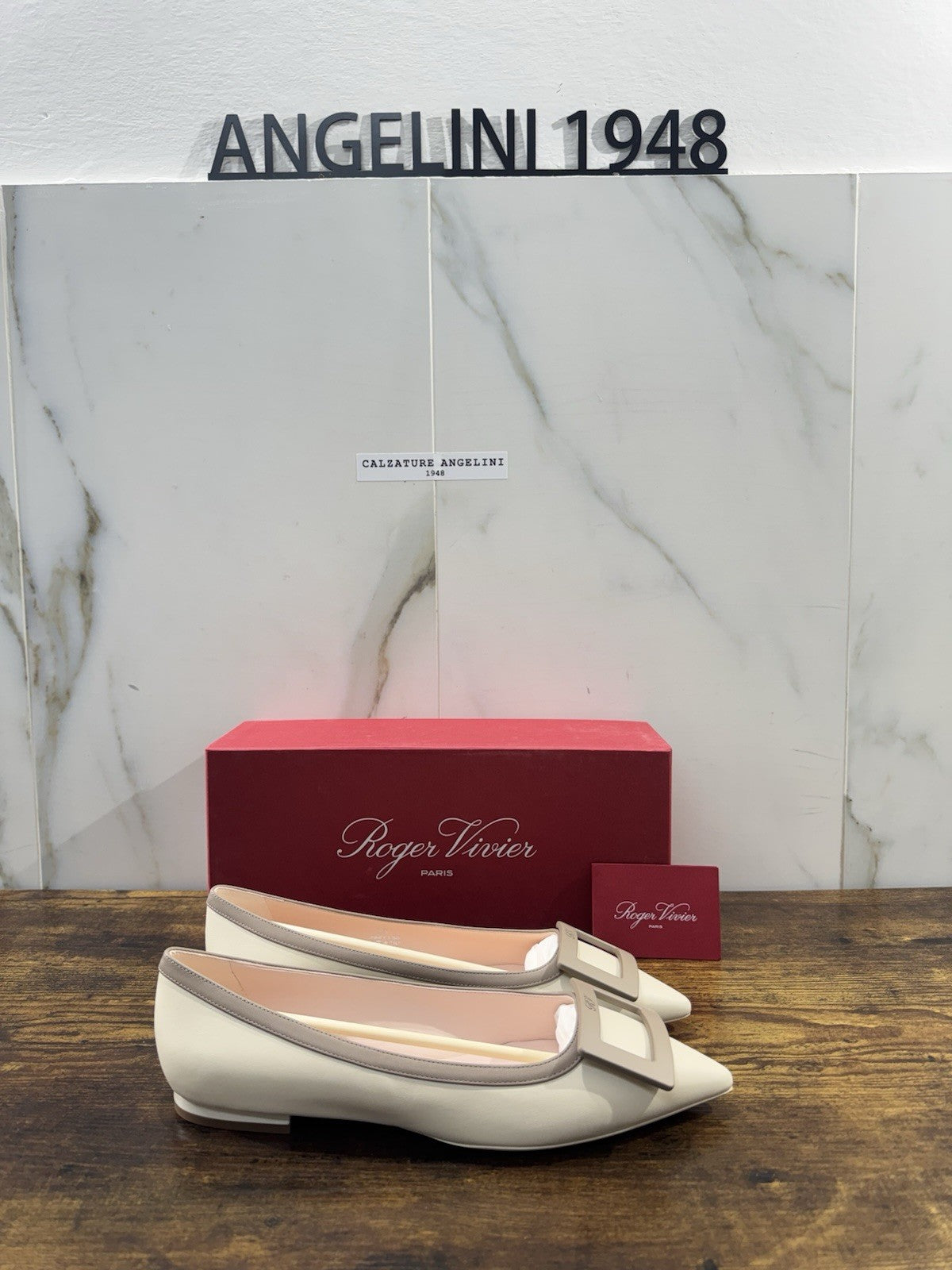 Roger Vivier Ballerina Gommettina Pelle Panna Luxury Donna 36.5