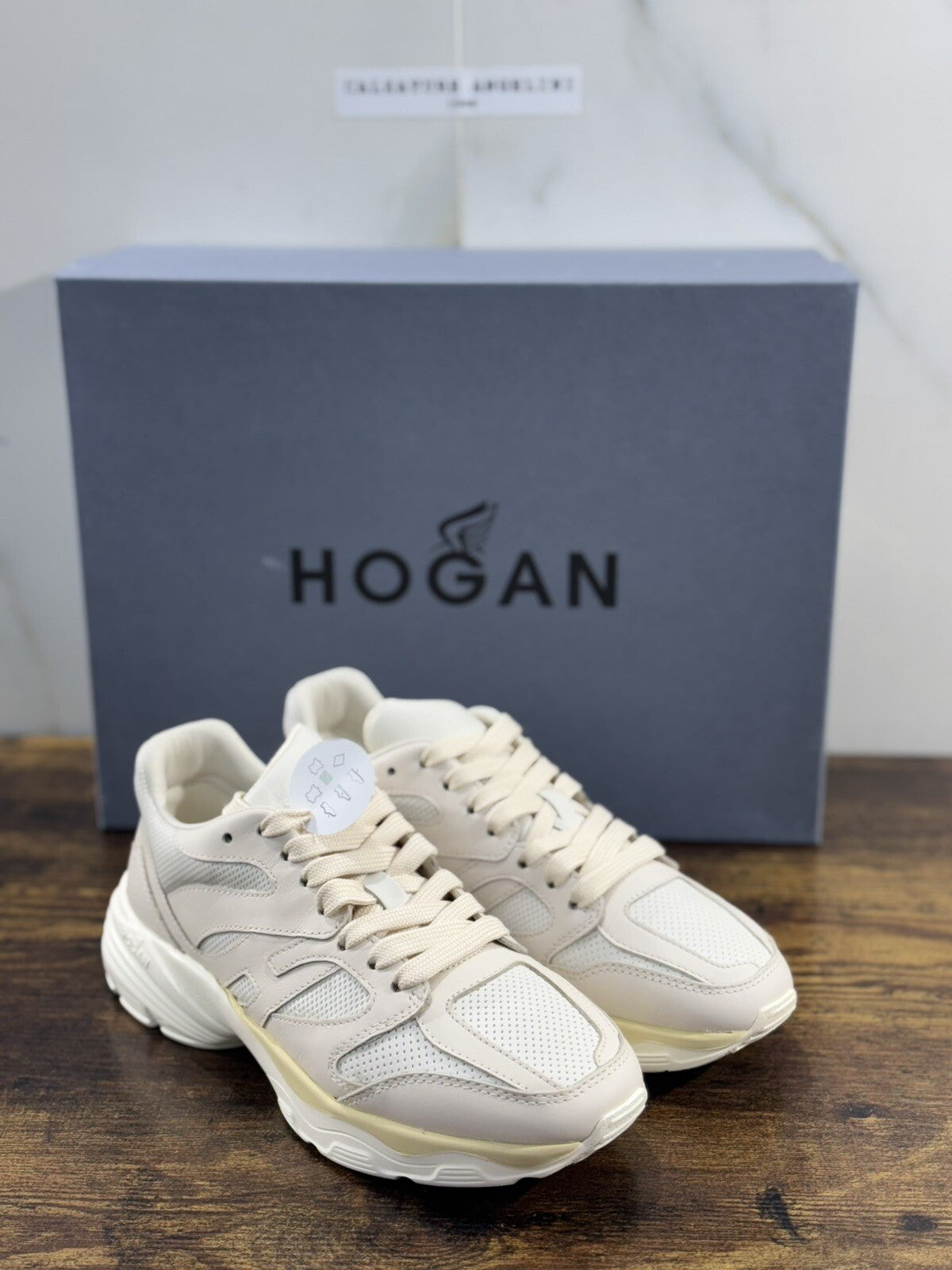 Hogan H665   Donna Sneaker  Pelle Bianca Memory Foam Luxury Hogan Woman  39