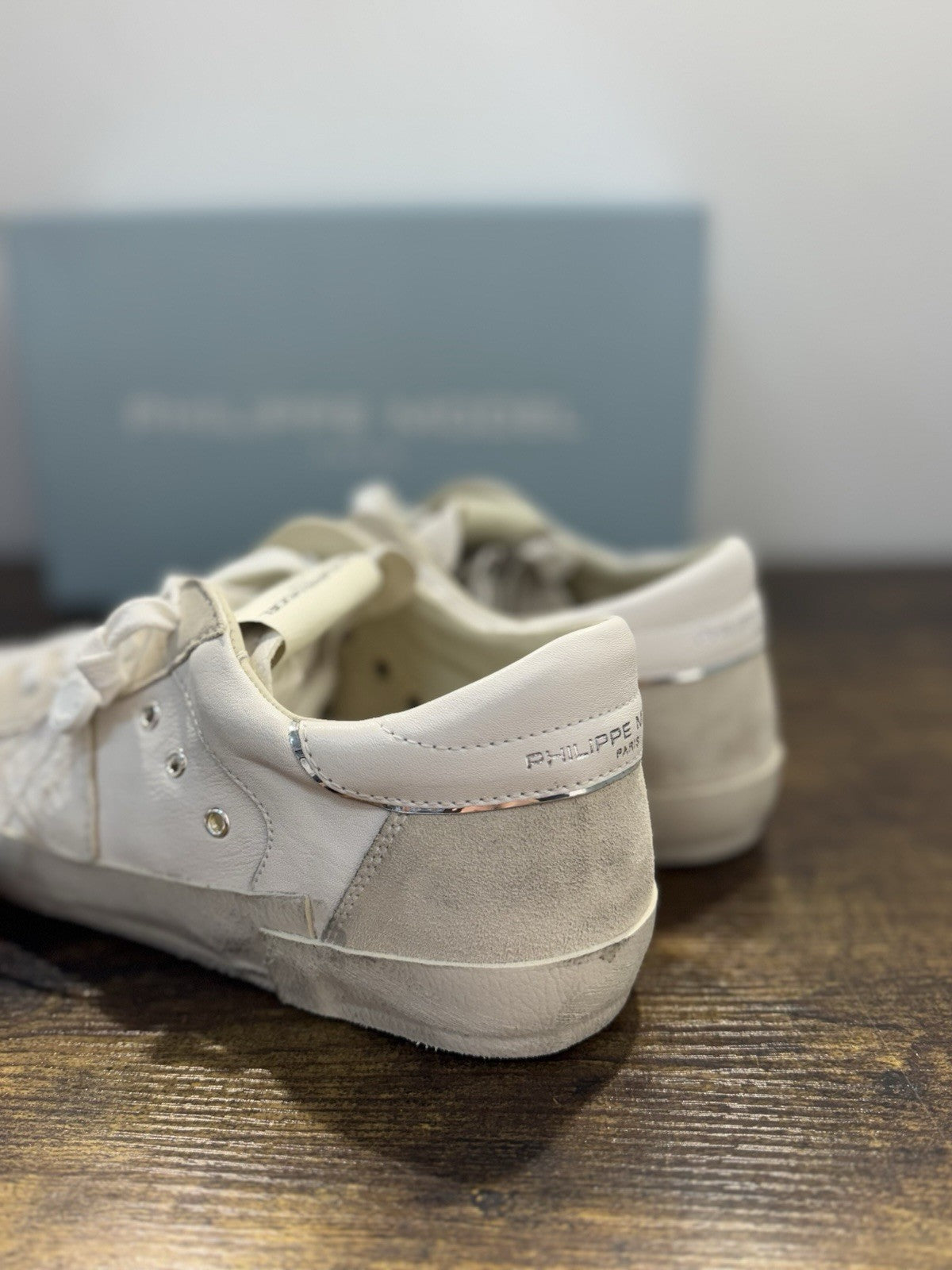 Philippe Model Paris Low Pelle Bianca  Casual Sneaker Uomo 40