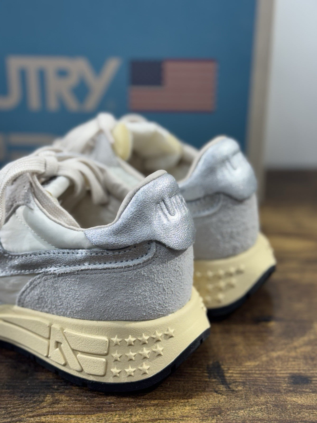 Autry Reelwind  Low Sneaker Suede White Silver    Casual Autry Donna 39