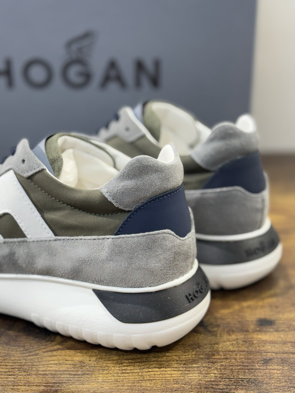 Hogan Interactive 3 Pelle Suede Grey  Verdone Casual Hogan Uomo 41.5
