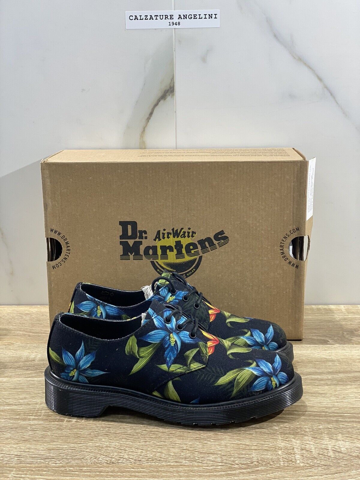 Dr Martens Lester black Hawaiian floral canvas scarpa Donna original 41