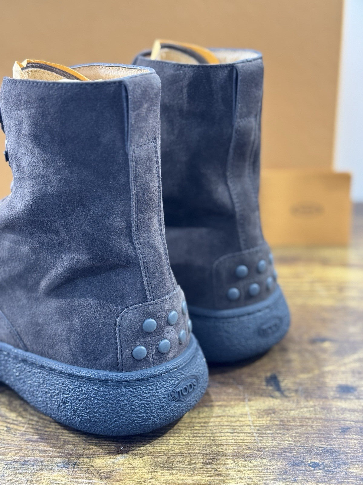 Tod’s Polacco  Winter Gommino Icon Suede Testa Moro  Luxury Tod’s Uomo 41
