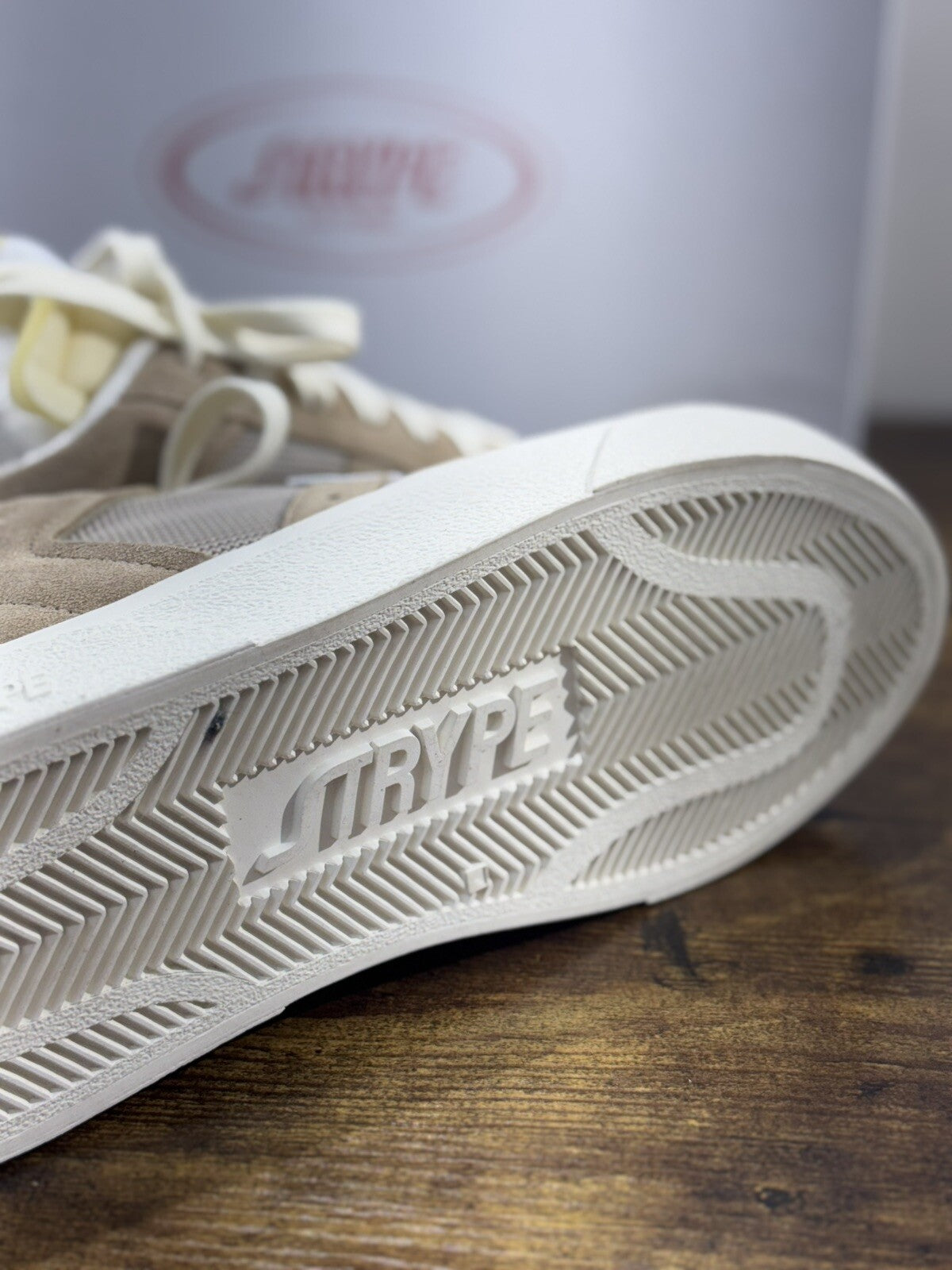Strype Sneaker Uomo Low Top Suede Beige Casual Men Shoes 44