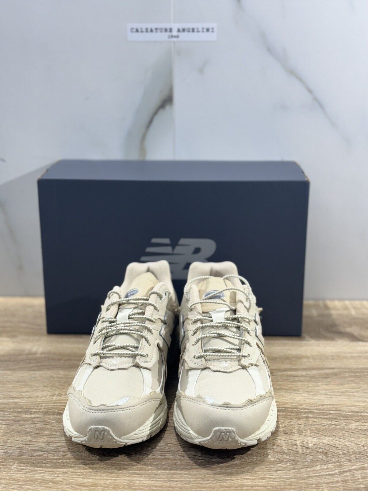 New Balance 2002  Uomo Pelle   Casual Crema   Sneaker Uomo New Balance 40.5