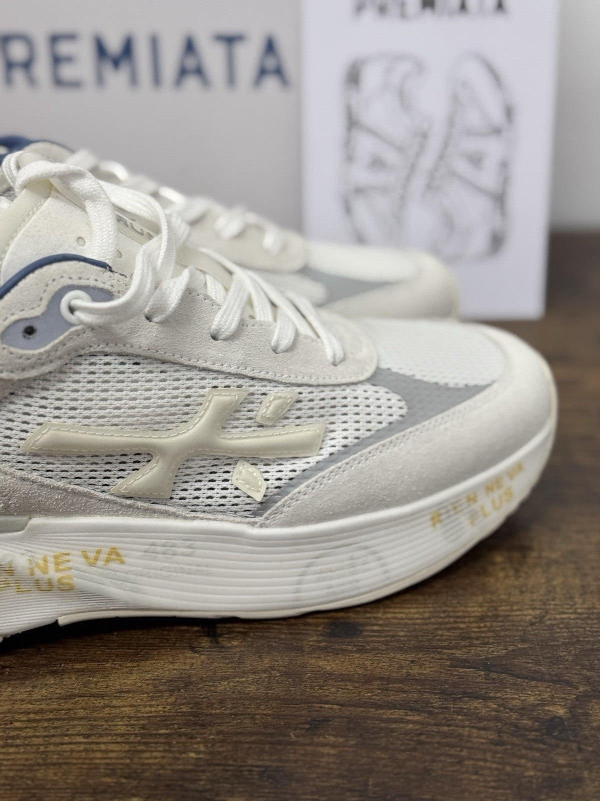 Premiata Moerun Sneaker Suede Bianca  Casual Premiata Uomo 44