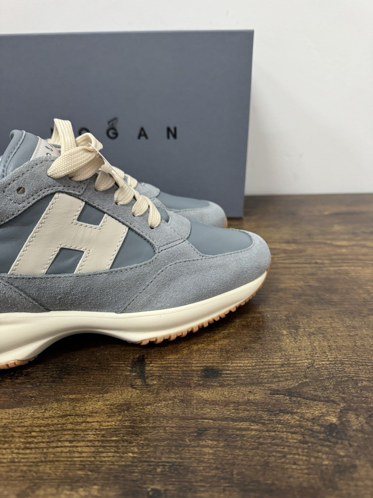 Hogan Interactive H713 Memory Foam Sneaker Suede Pelle Celeste  Donna 36