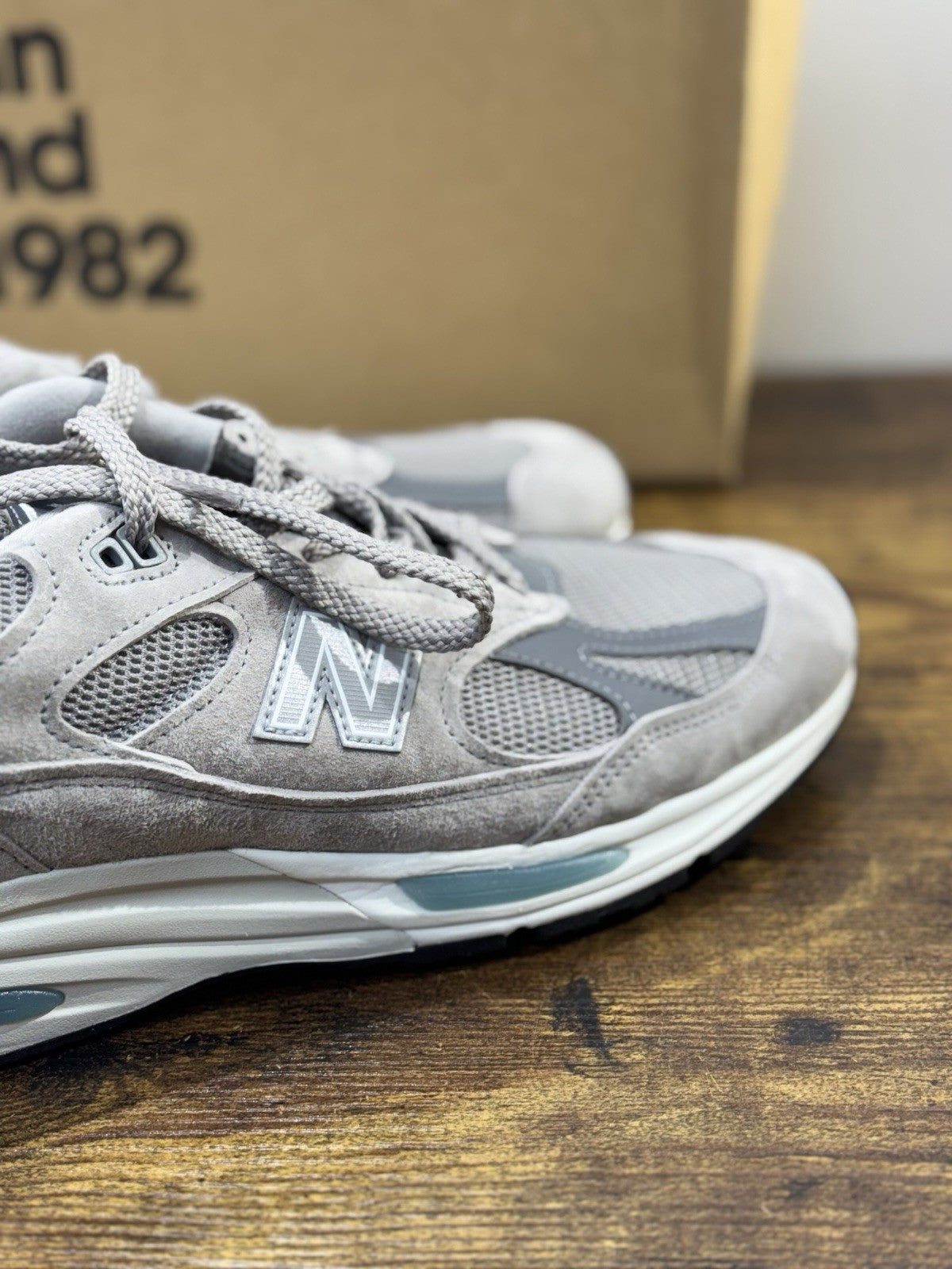 New Balance 991 V2Made In Uk Limited Edition 100% Leather Iconic Grey  Icon 46.5