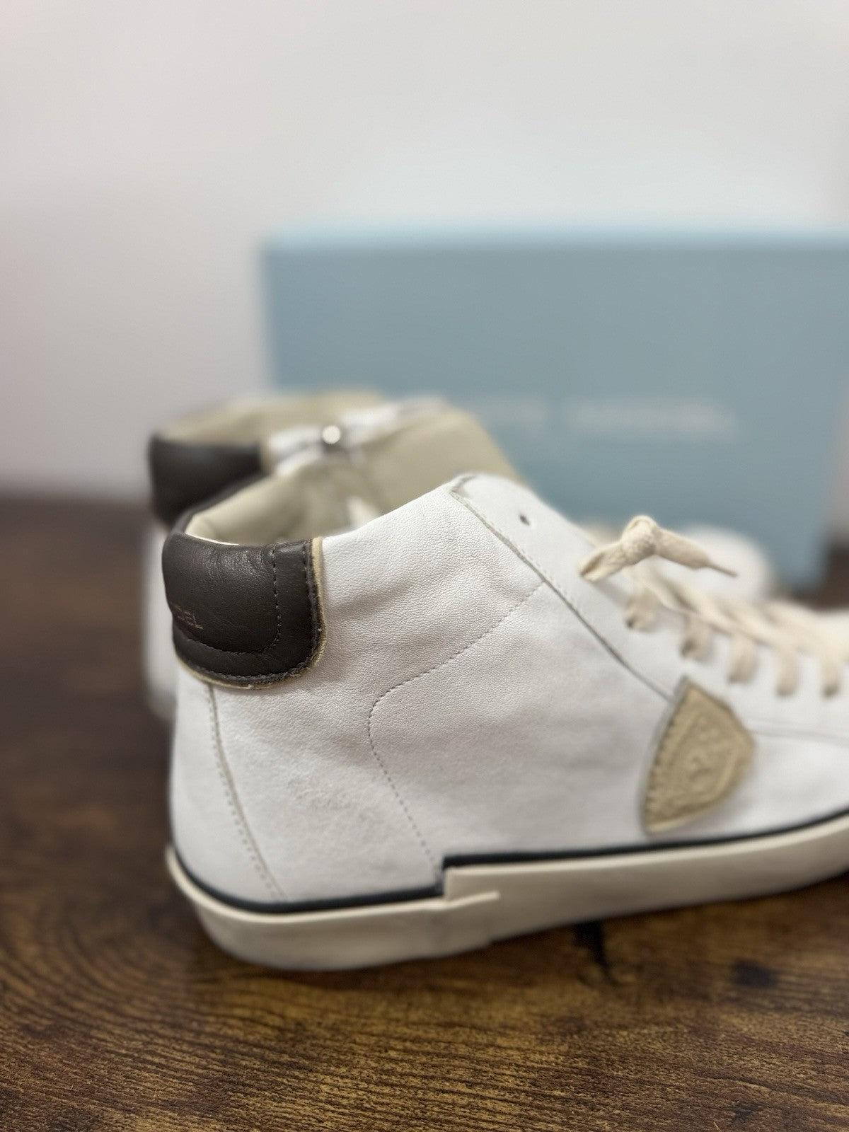 Philippe Model  Paris L u  High Sneaker  Pelle Bianca Beige     Casual Uomo 45
