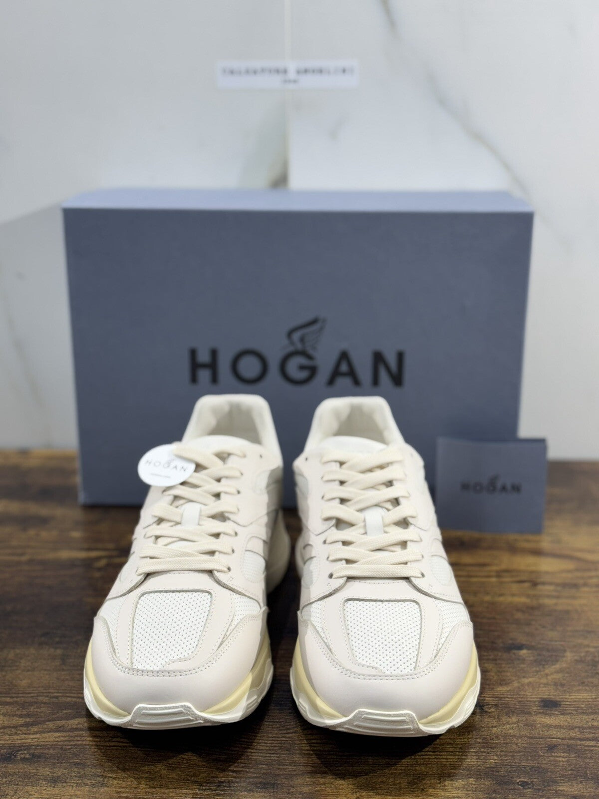 Hogan H665   sneaker Pelle Bianca   memory foam Luxury Hogan Men 43
