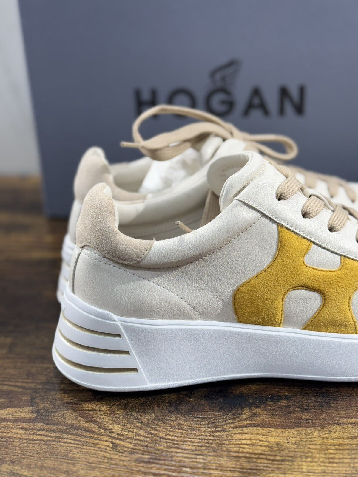 Hogan H564 Donna Sneaker Memory Foam Pelle Yougurt Luxury Hogan Woman 39.5