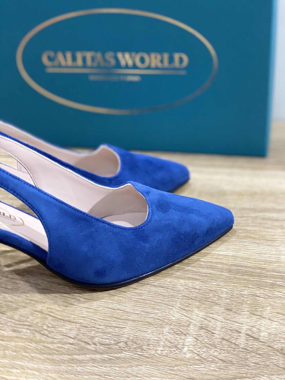 Calitas Scarpa Donna Slingback Kitten In Suede Azul Fondo Cuoio 39