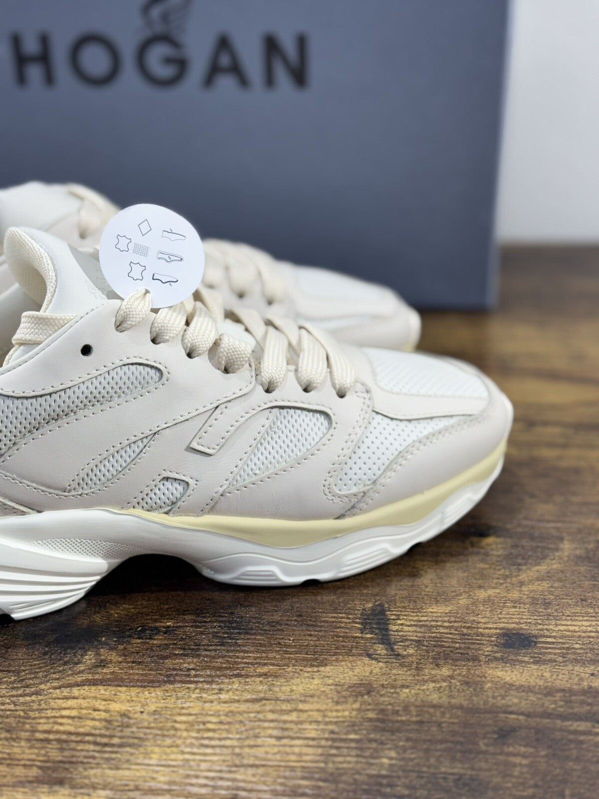 Hogan H665   Donna Sneaker  Pelle Bianca Memory Foam Luxury Hogan Woman  39