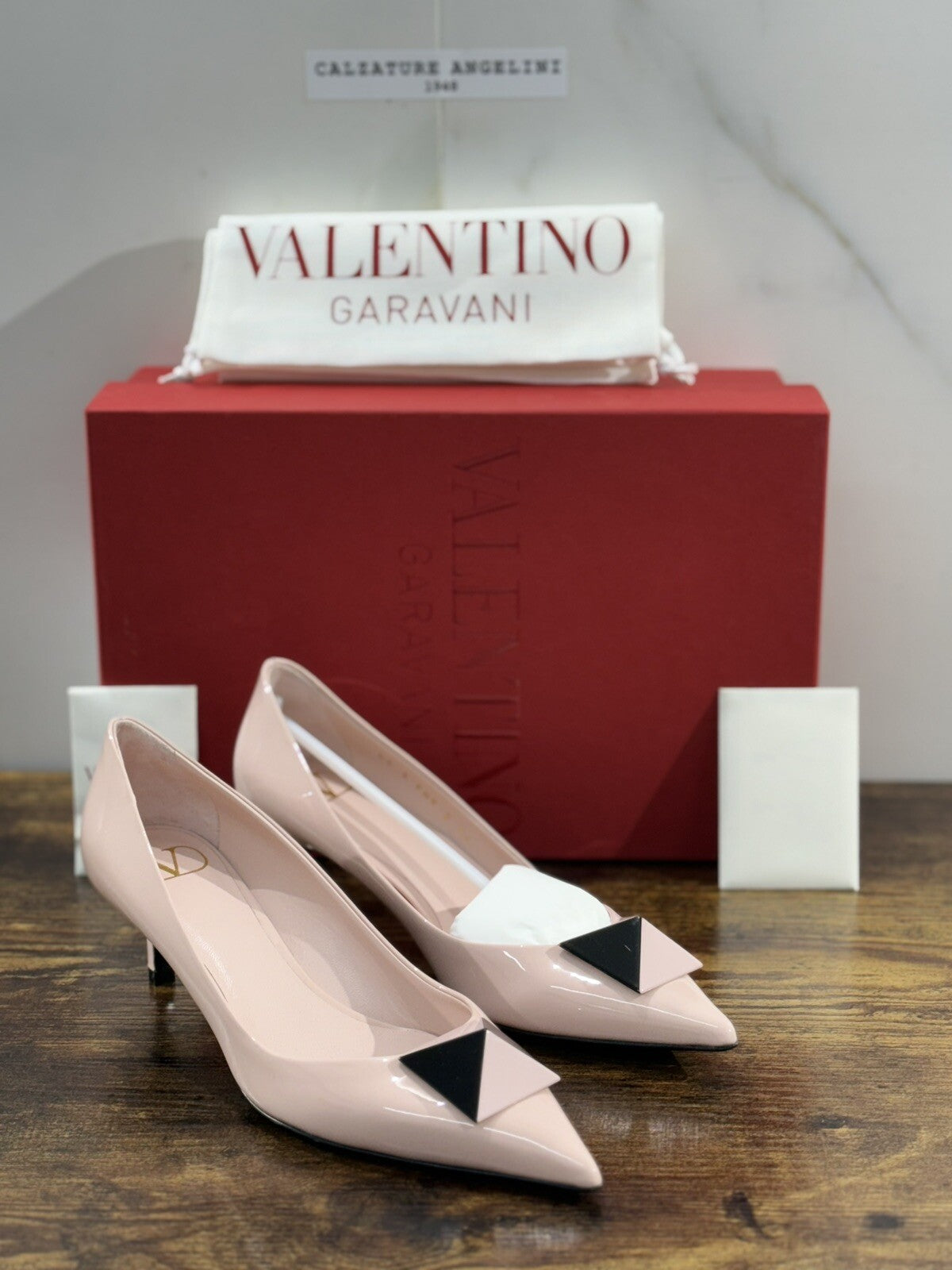 Valentino Garavani Decollete’ Donna One Stud Vernice Rosa 50mm Luxury 36