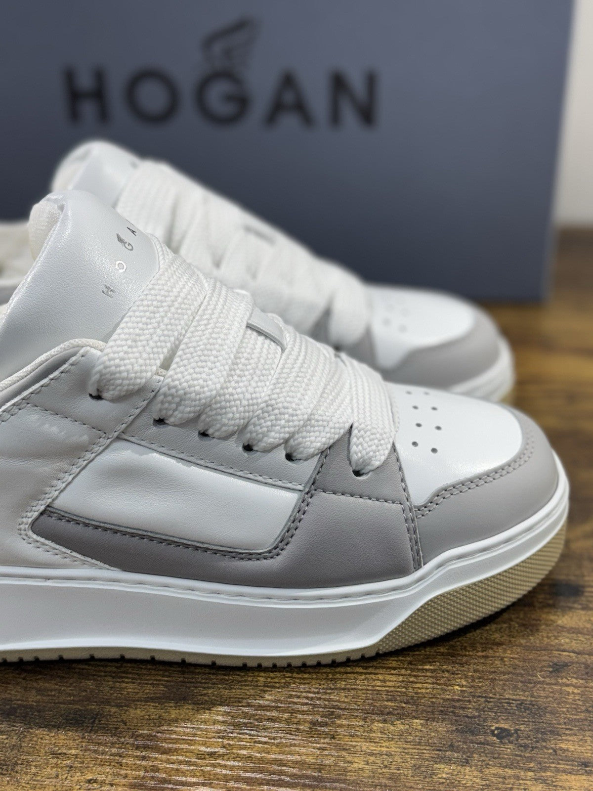 Hogan H667 Sneaker Bianca Memory Foam Luxury Hogan Donna 38.5