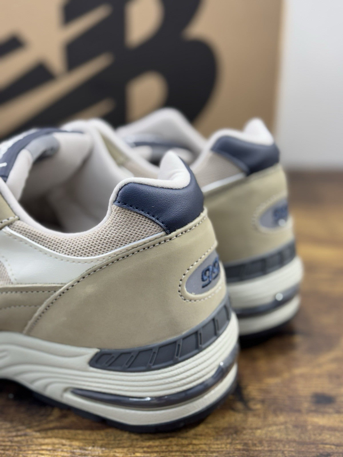 New Balance 991 Made In Uk Final Edition Pelle Khaki Icon Uomo 42.5