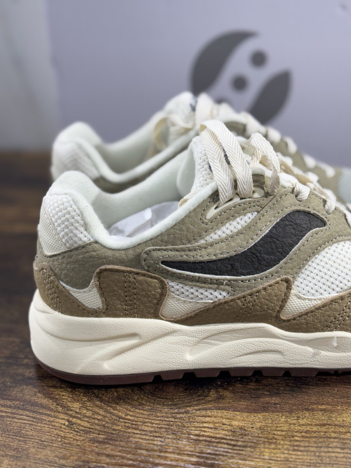 Saucony Grid Shadow 2 Sneaker Uomo Sand Pelle Casual Saucony 40.5