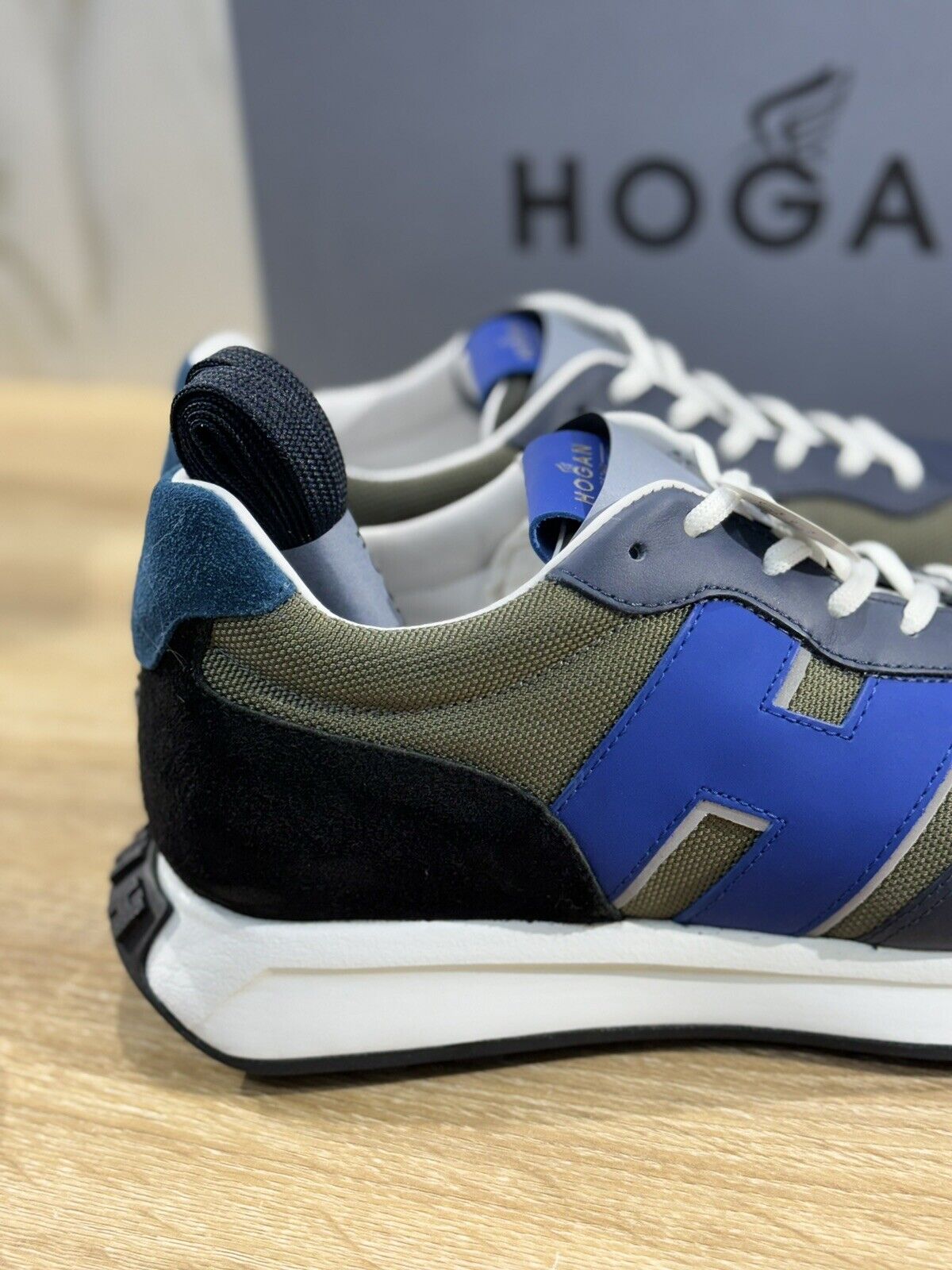 Hogan H601 uomo sneaker Pelle Blu  memory foam Luxury Hogan Men Shoes 40