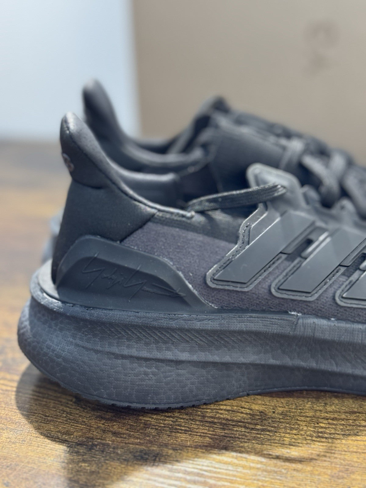 Y-3  Ultraboost 5    Casual Luxury Yohji Yamamoto Nero Donna 38
