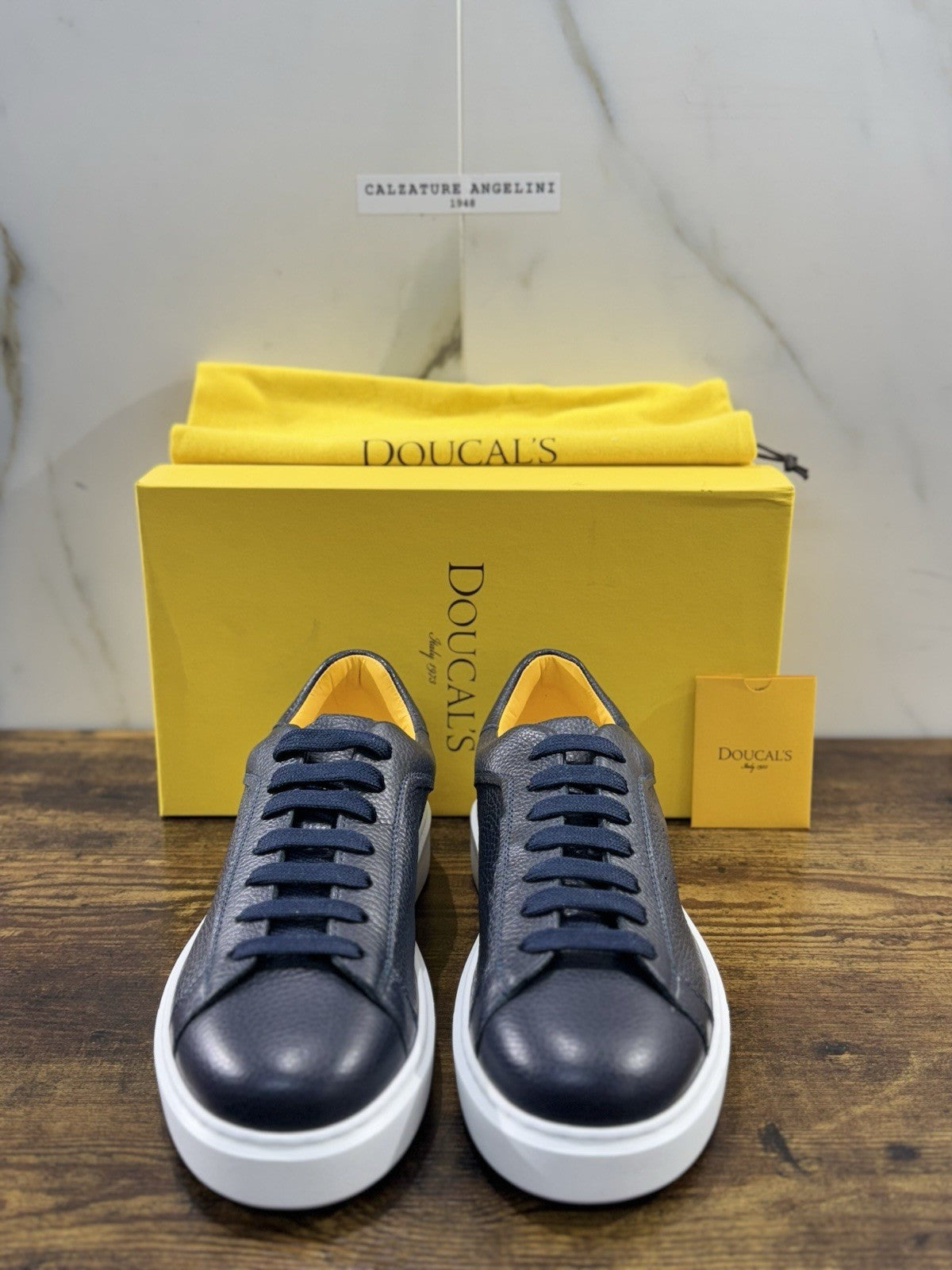 Doucal’s Sneaker Uomo Memory Foam Blu  PelleLuxury Men Doucal’s Extra Light 41.5