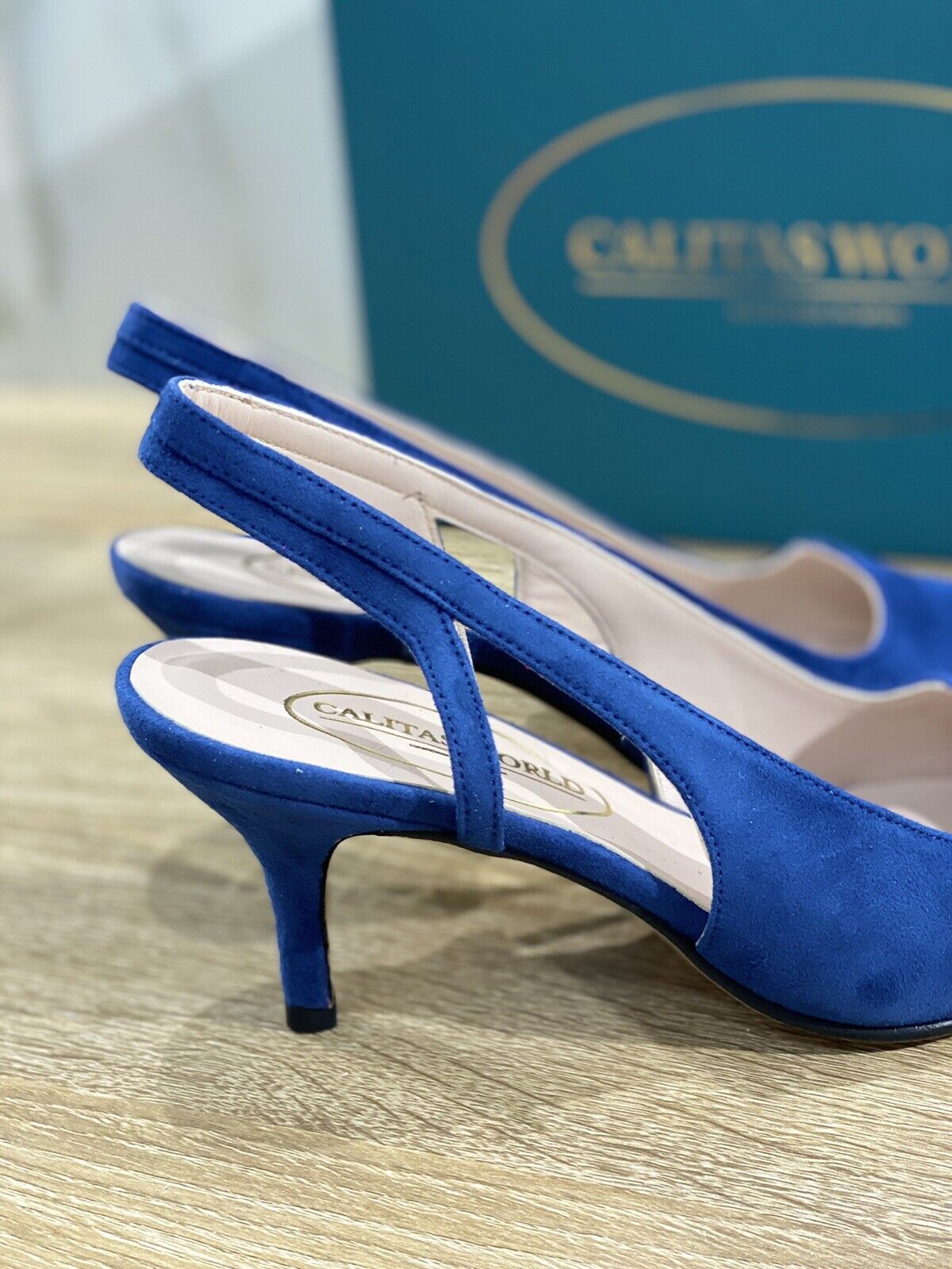 Calitas Scarpa Donna Slingback Kitten In Suede Azul Fondo Cuoio 39