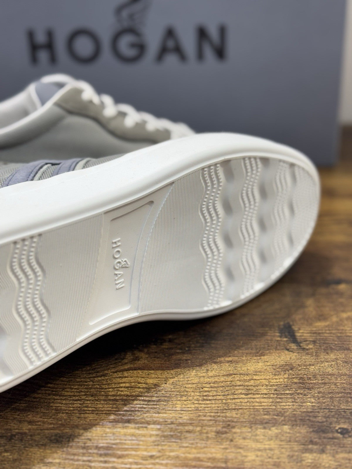 Hogan H 580 Sneaker Pelle Suede Grey  Casual Hogan Uomo 43