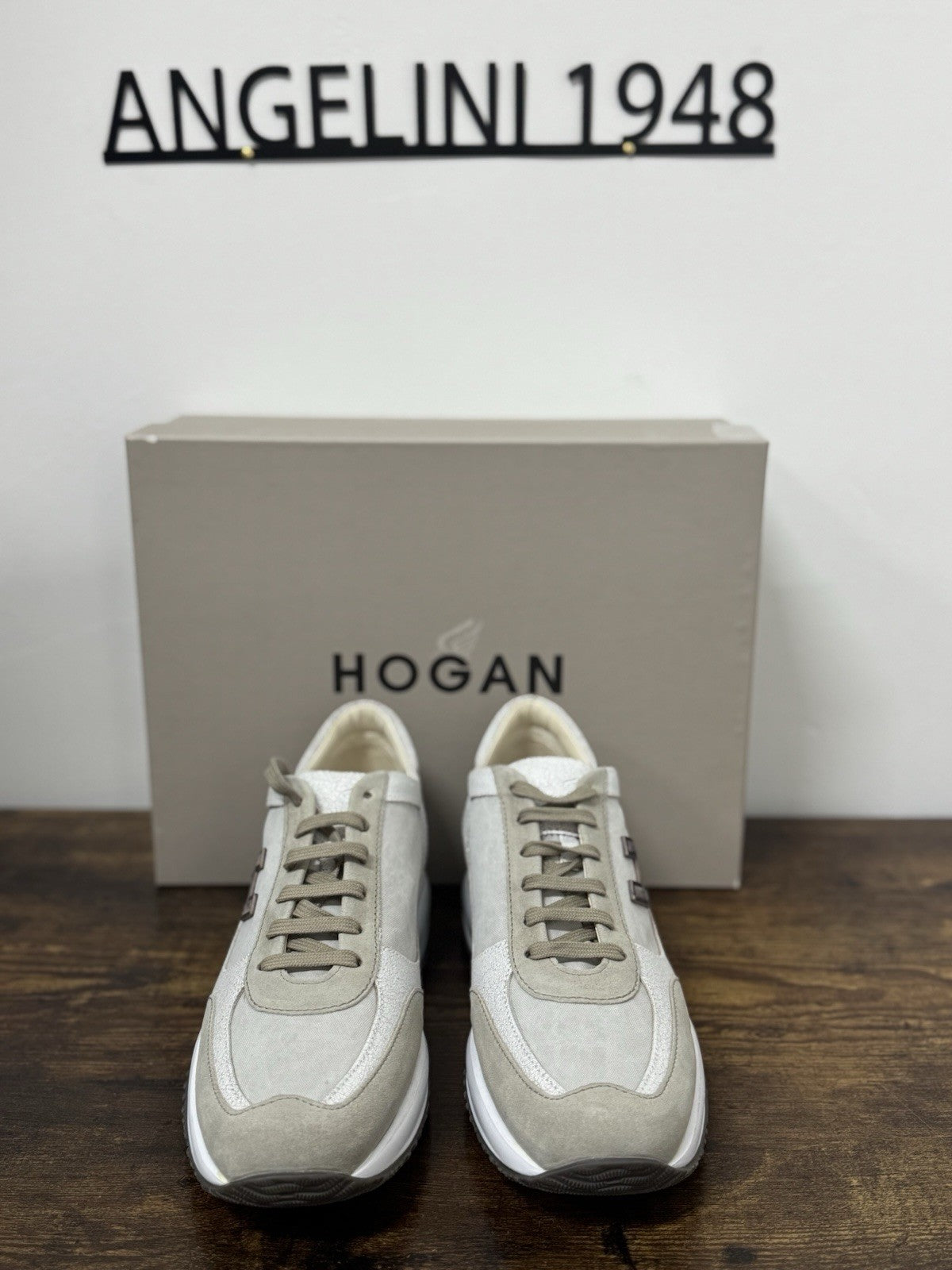 Hogan New Interactive  Pelle Suede Bianca Vintage Casual Sneaker Hogan Uomo 41.5