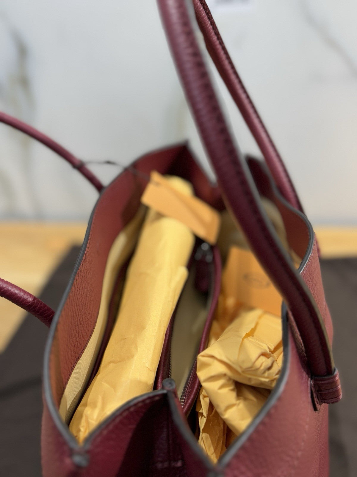 Tod’s Borsa Tote Mocassino Media Pelle Bordo’ Luxury Tod’s Handmade Bag Donna