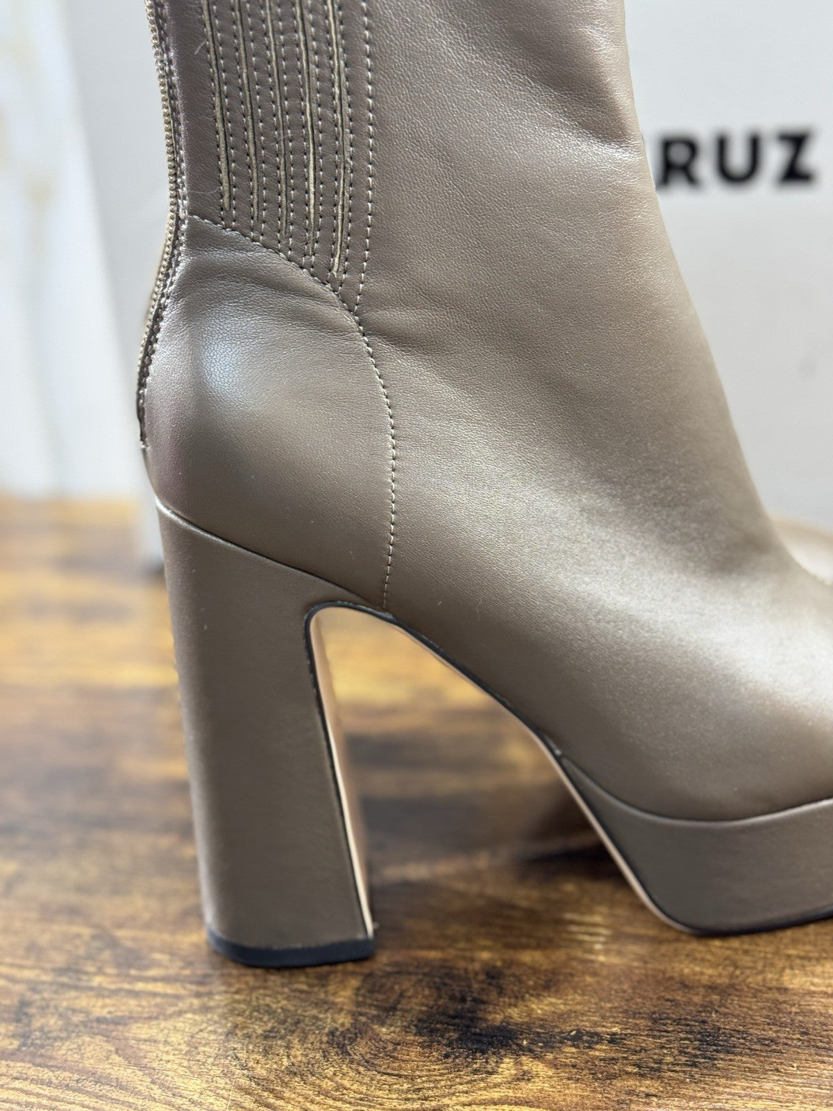 Lola Cruz stivaleletto Donna In Pelle Kaki  luxury boot woman 38