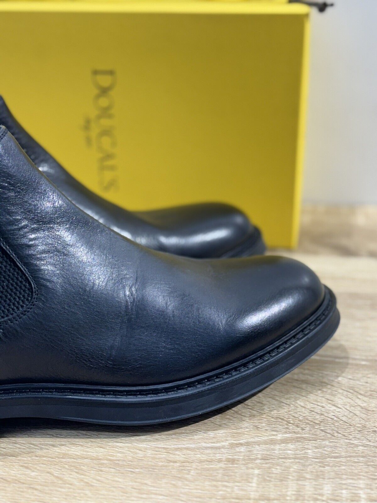 Doucal’s Chelsea Boot   Pelle Nero     Luxury Men Doucal’s Shoes Boot 45