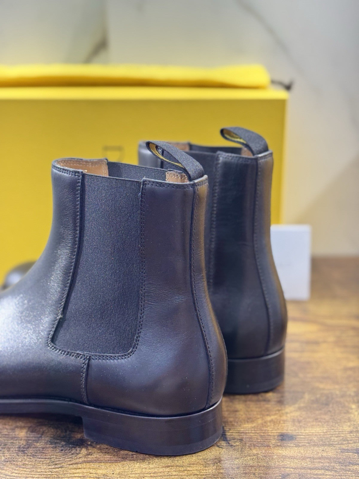 Doucal’s Scarpa Uomo Chelsea Boot Nero   Pelle    Luxury Men Doucal’s Shoes 44