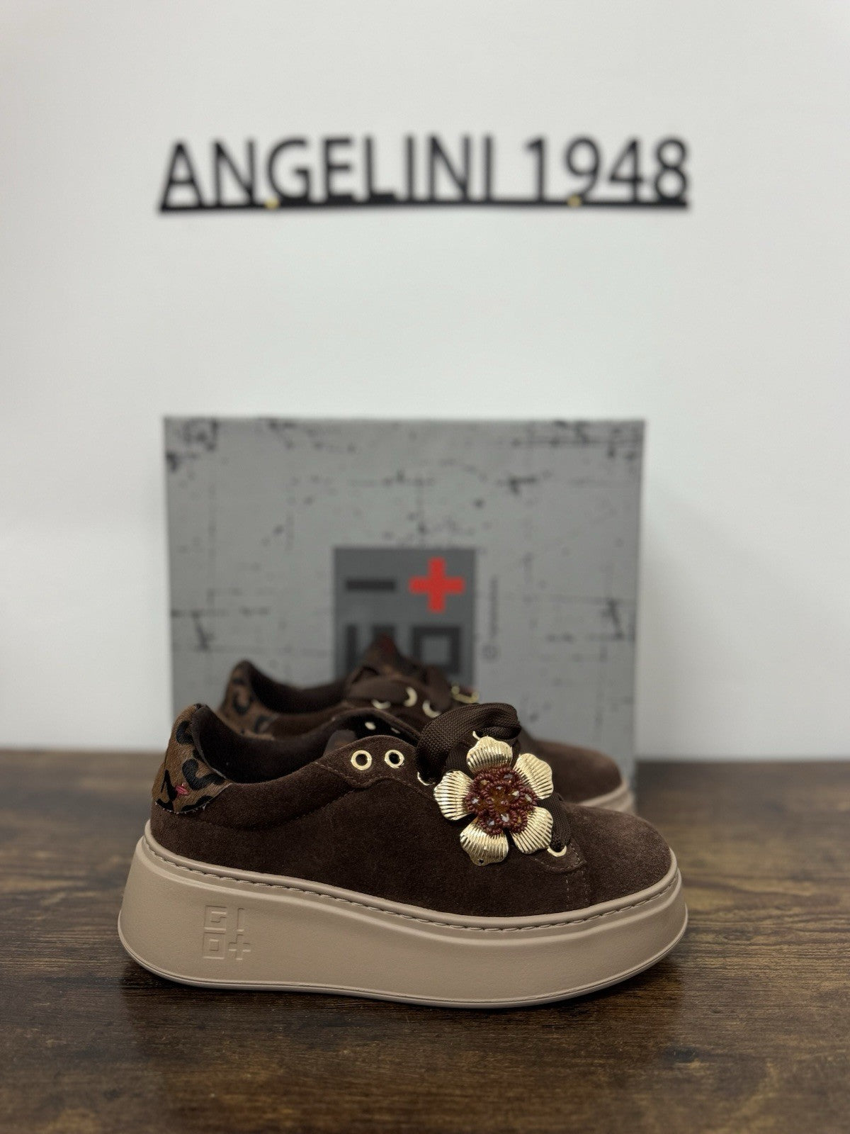 Gio + Sneaker Suede Cioccolato Zeppa Extra Light Donna 36