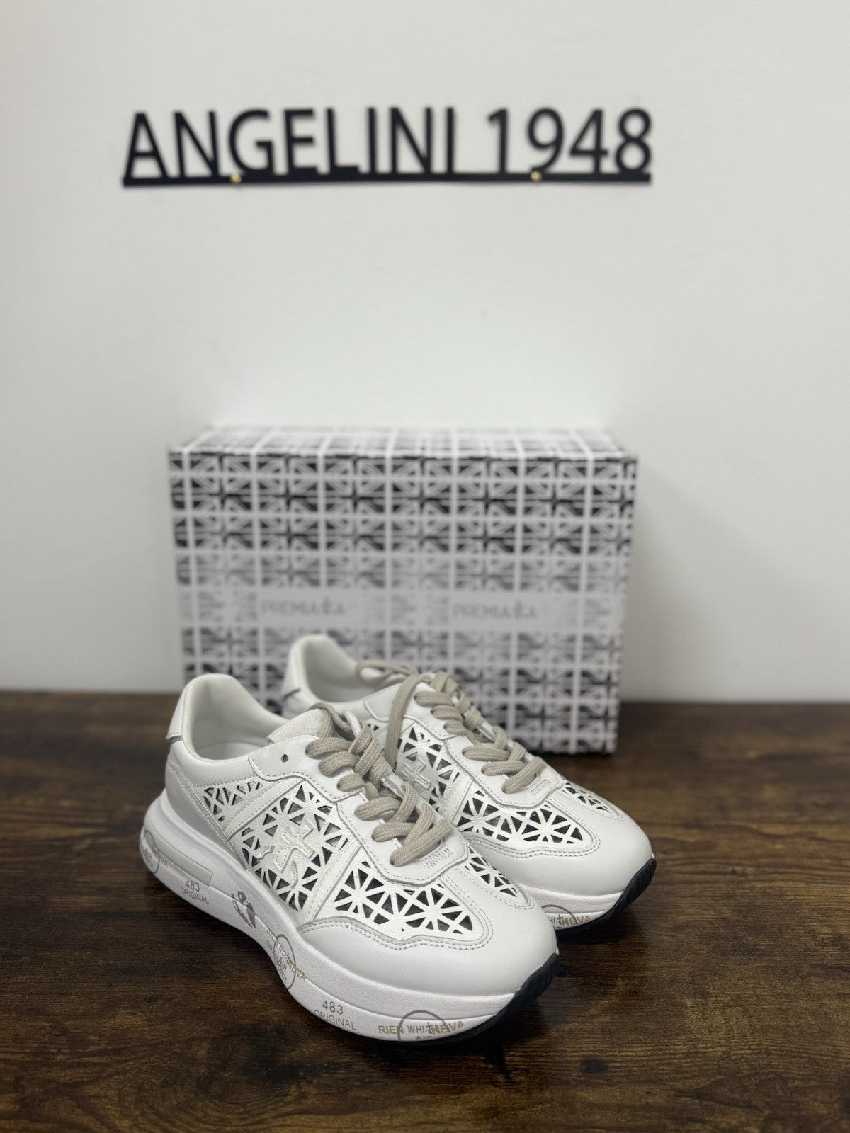 Premiata Cassie  Sneaker Pelle Bianca Traforata  Casual Premiata Donna 39