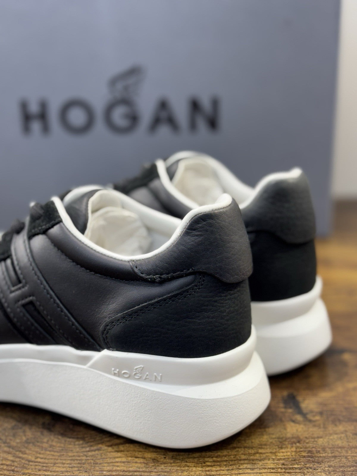 Hogan H 580 Sneaker Pelle  Nero Casual Hogan Uomo 42
