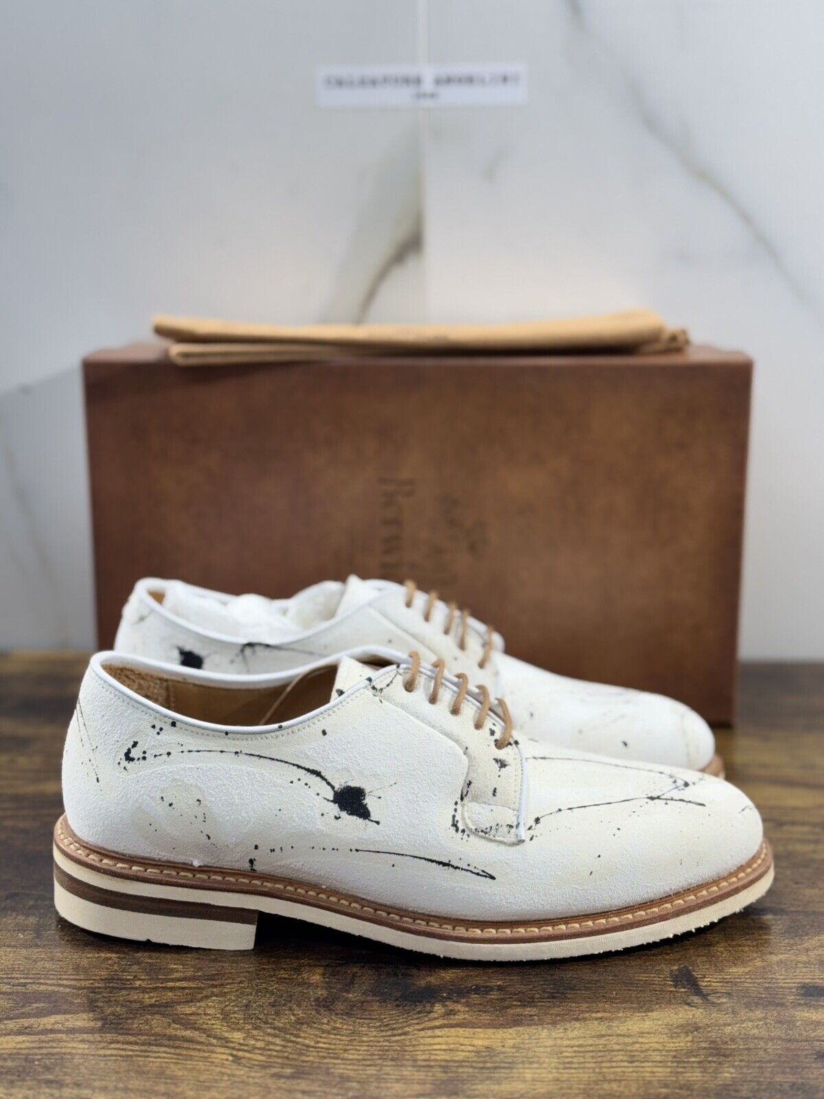 Berwick 1707 Derby Uomo Suede Bianco  Limited Edit.  Dipinta A Mano Vibram 41